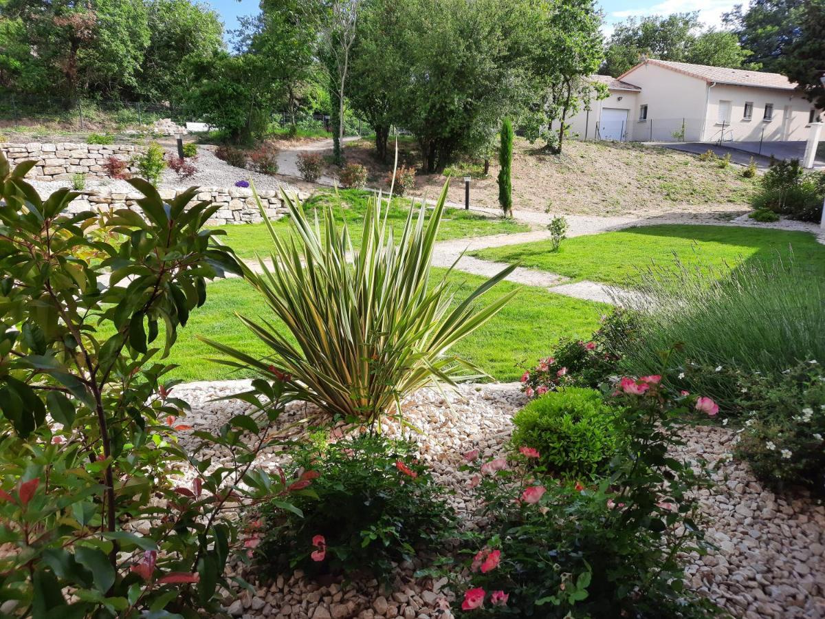 Le Logis De Berianne Aparthotel Les Tourrettes Luaran gambar